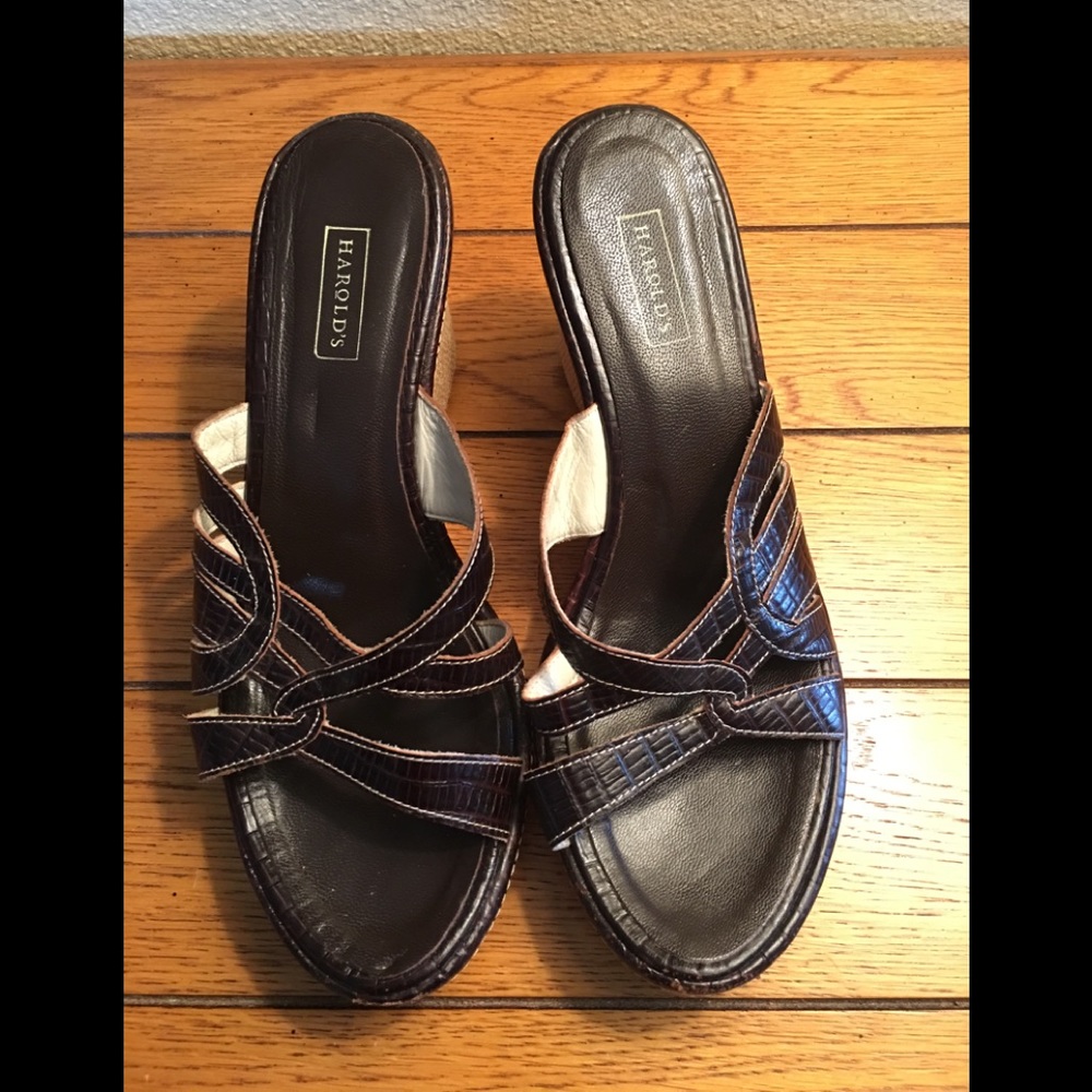 Harold’s Shoes